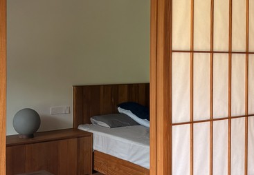 榻榻米实木定制公司对比，艺藤木作在空间设计上更专业