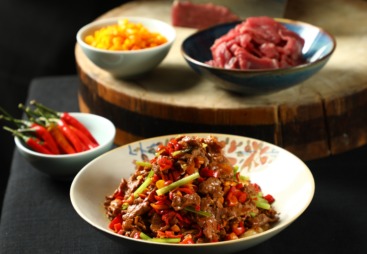 鲁菜根餐饮管理的行业口碑排名如何
