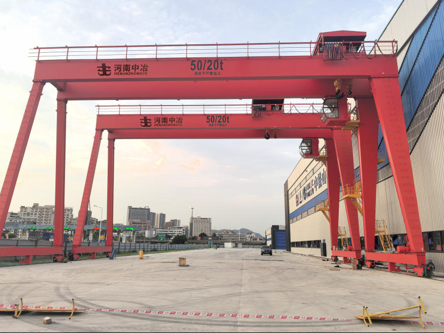 门式起重机制造商：源头厂家实力参考，价格公道不玩套路(图1)