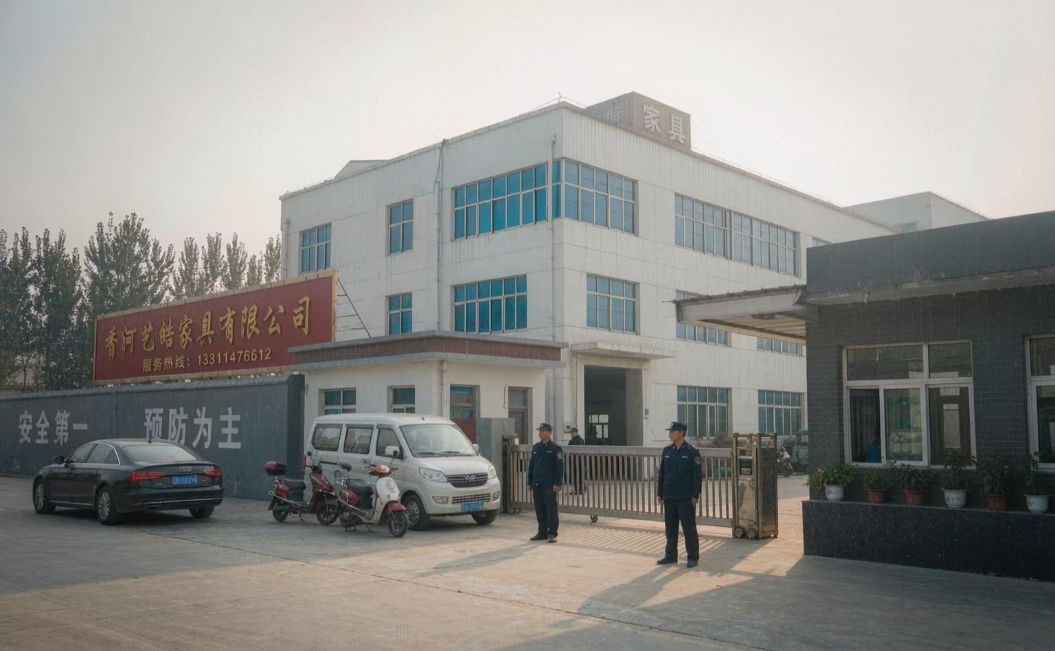 求推荐实力强的香河艺皓家具厂:店客房家具、餐厅桌椅规格与采购避坑要点(图2)