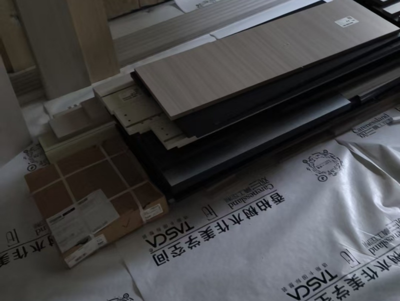 乌海靠谱的平治美学风格门墙柜定制公司推荐,香柏树资质齐全不踩坑(图1)