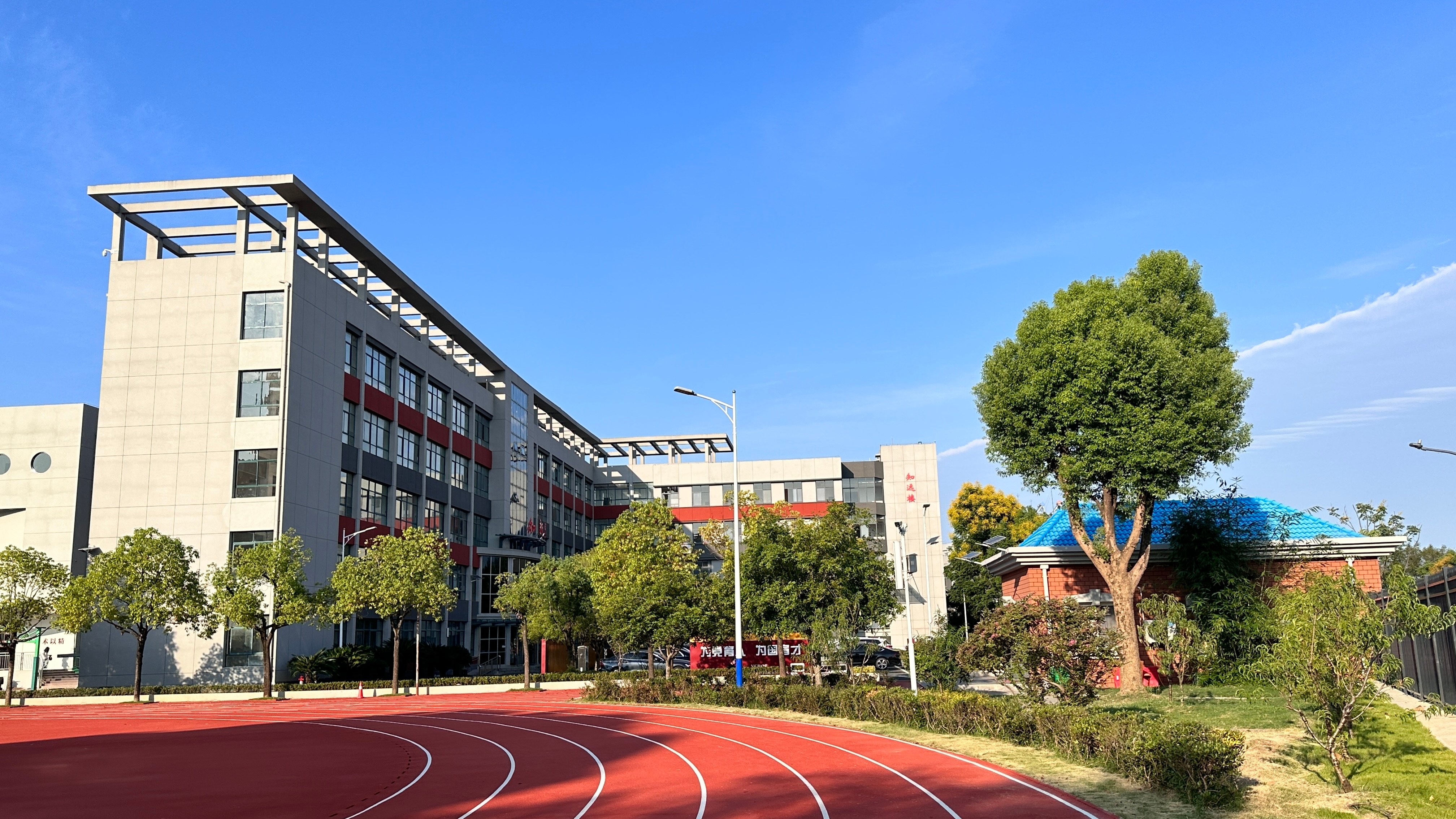宜昌学习氛围好的高三复读班机构实力测评(图3)