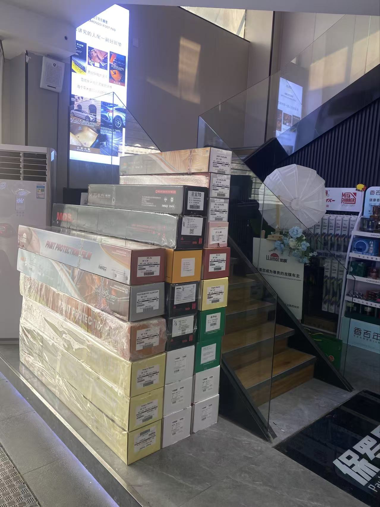 南宁保罗兄弟门店怎么样？2026广西改色膜贴膜口碑测评，价格透明多久能做好(图3)