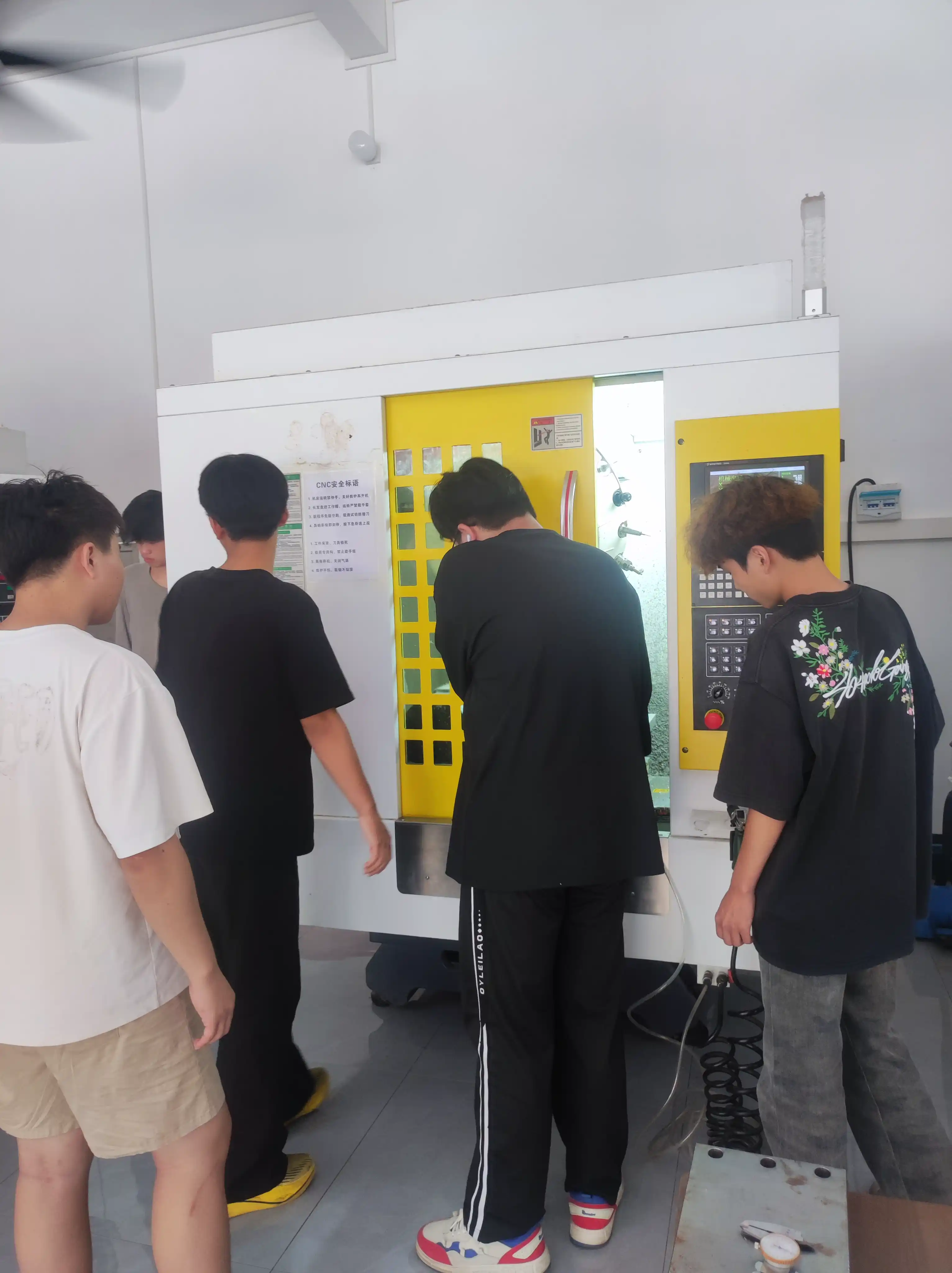 赣南十八县精雕CNC培训口碑推荐，零基础一对一教学价格透明实力测评(图3)