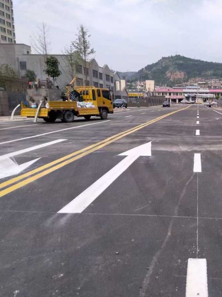 北京口碑好的道路划线服务商推荐，锦宝成立多年更可靠